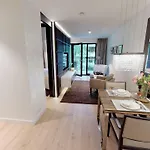Apartment White Pearl 1.10 *